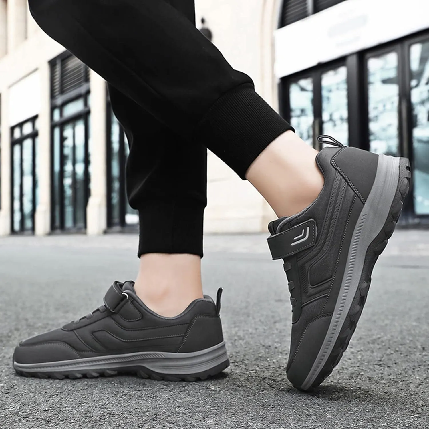 Non Slip Shoes for Men Wide Hiking Shoes Walking Shoes Waterproof Work Shoes Retro Running Shoes Lightweight Trainers