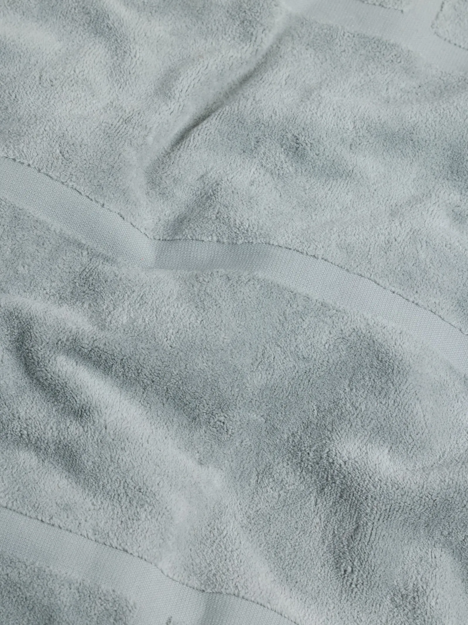 Woodford Pool Towel - Cement